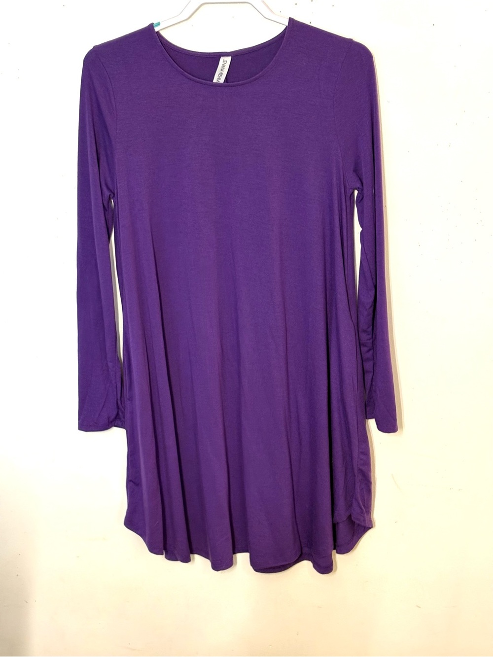 Zenana Premium Purple Long Sleeve t-shirt dress. Size L. EUC.